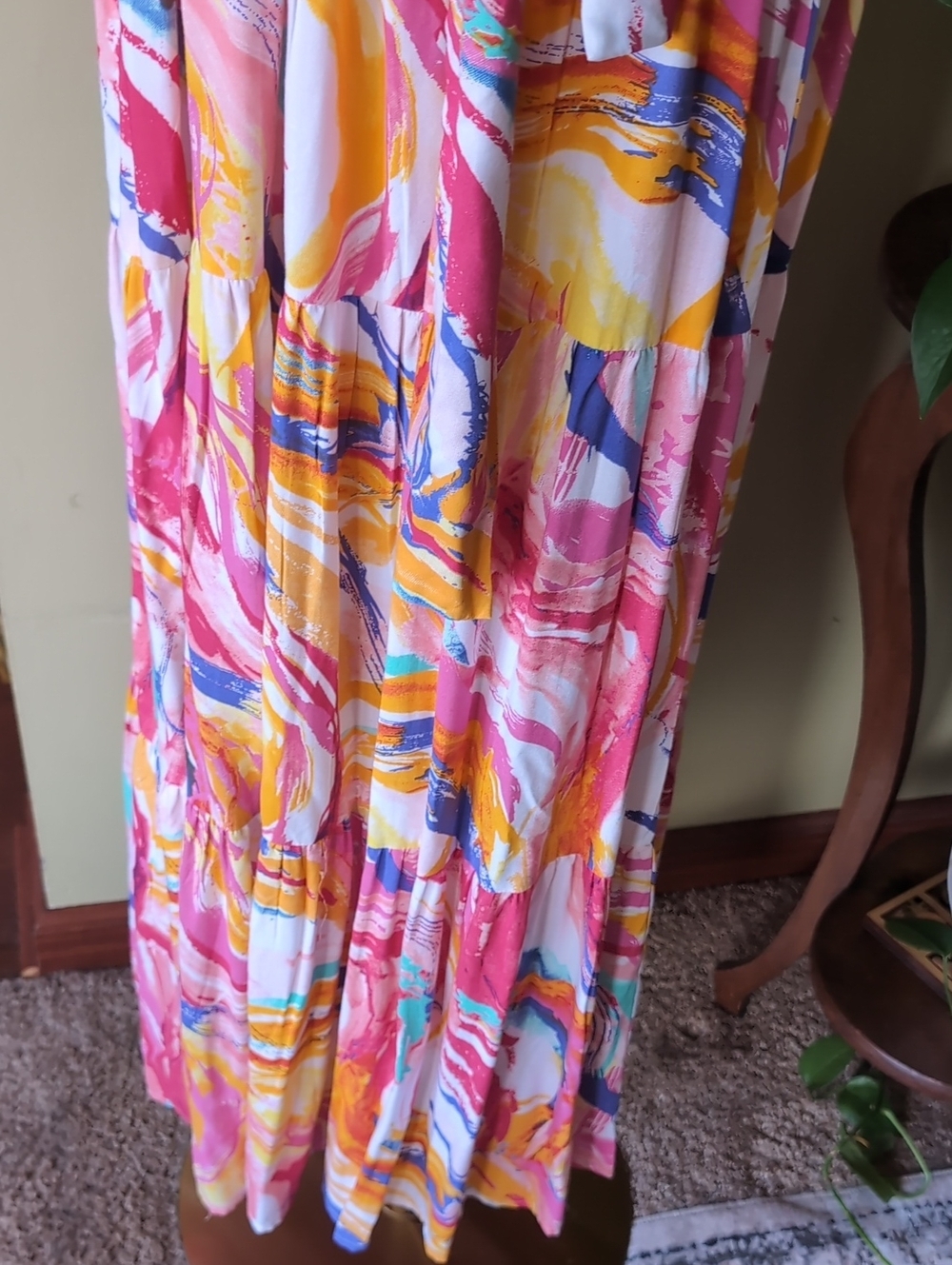 Plus Size Sleeveless Maxi Dress - Picture 15 of 15